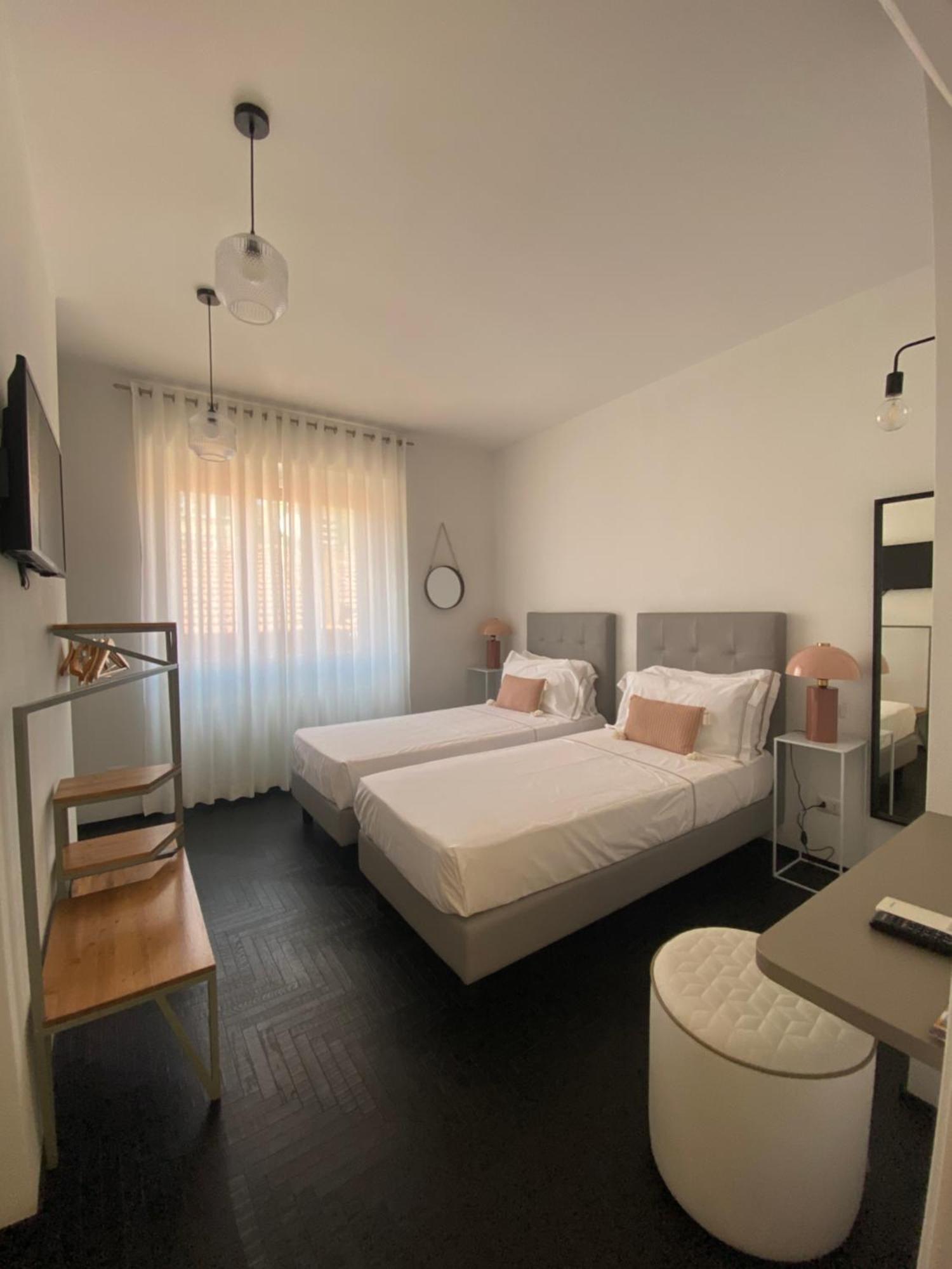 Loraia Design Rooms بورتو إركولي المظهر الخارجي الصورة